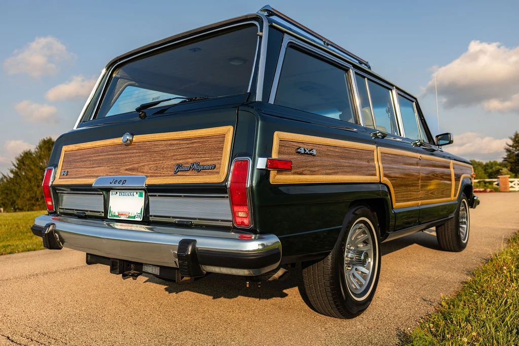 1991 Jeep SJ Grand Wagoneer - Image 24 of 31