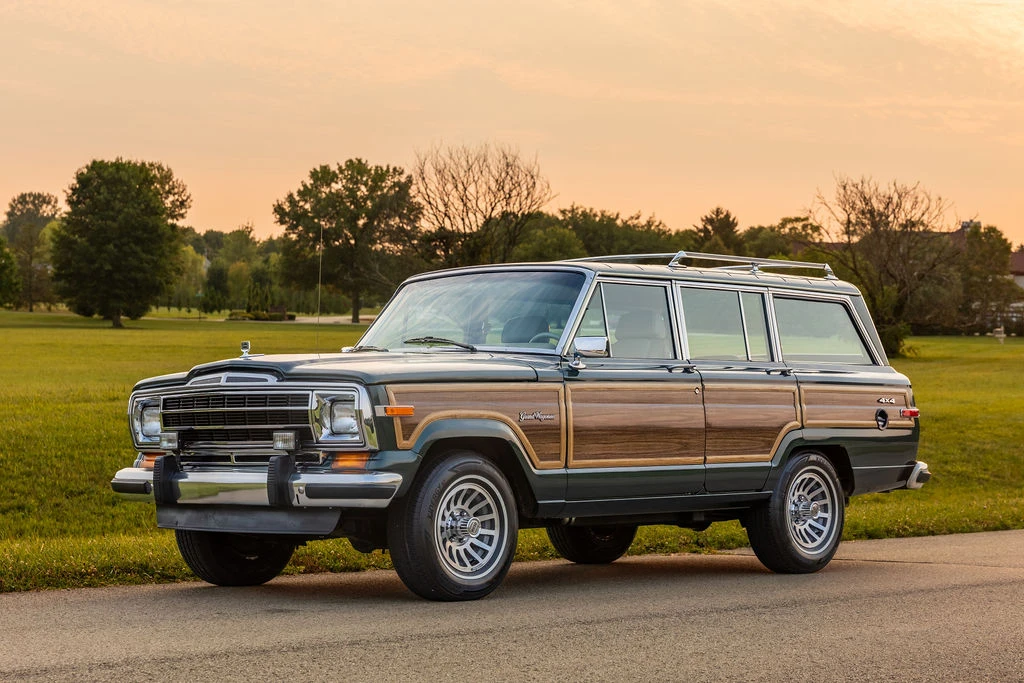 1991 Jeep SJ Grand Wagoneer - Image 9 of 31