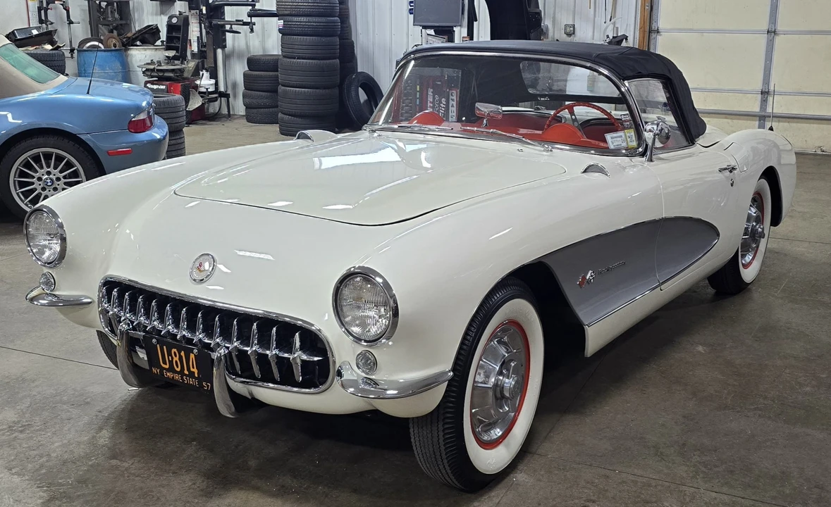 1957 Chevrolet Corvette C1 - Image 11 of 31