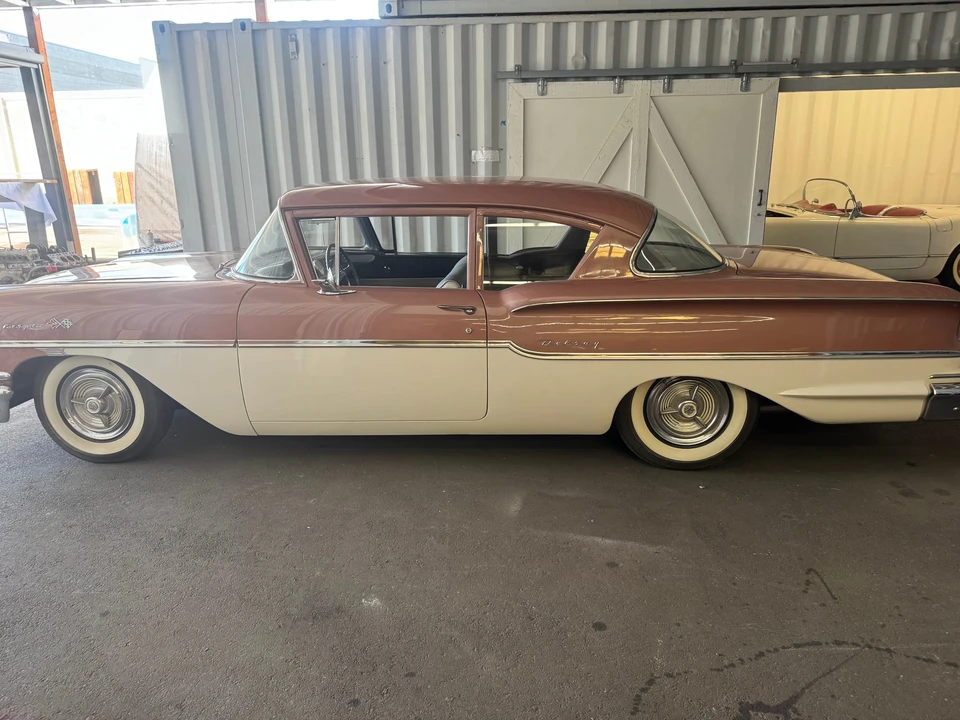1958 Chevrolet Biscayne - Image 2 of 31