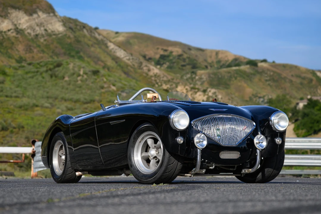1955 Austin-Healey 100 - Image 3 of 31