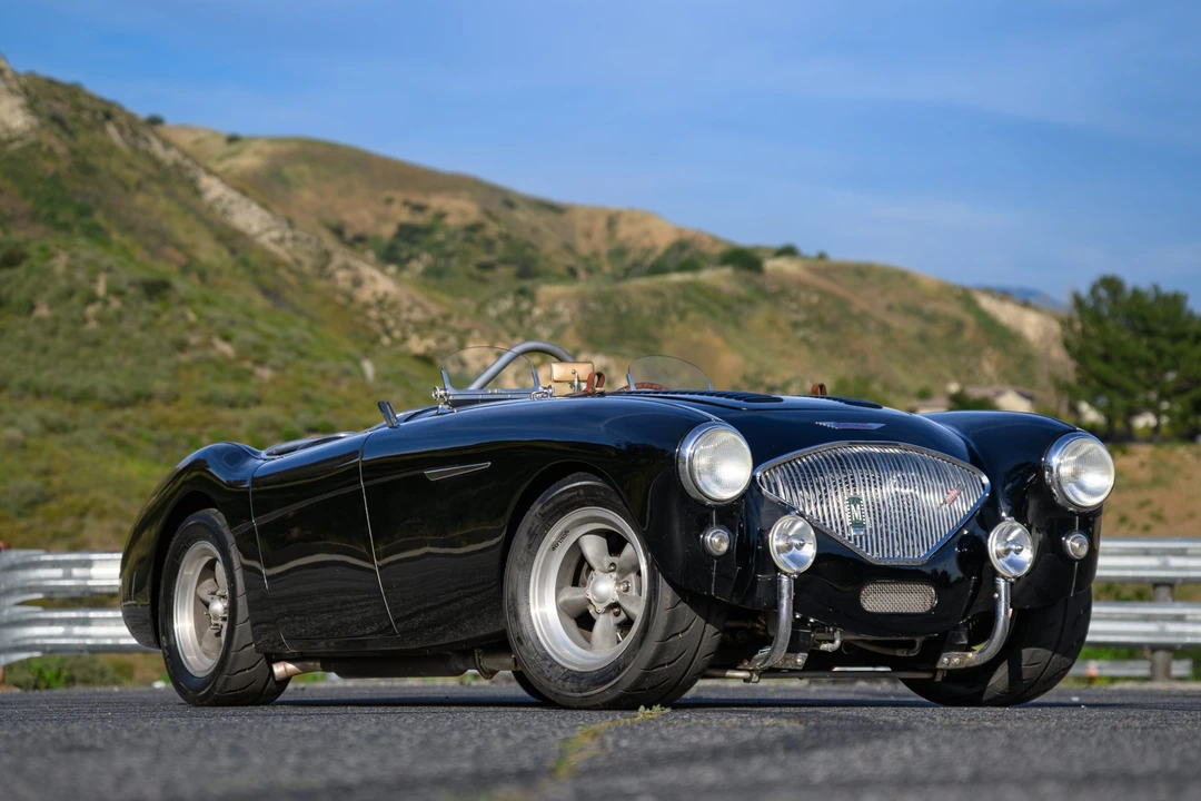 1955 Austin-Healey 100 - Image 2 of 31
