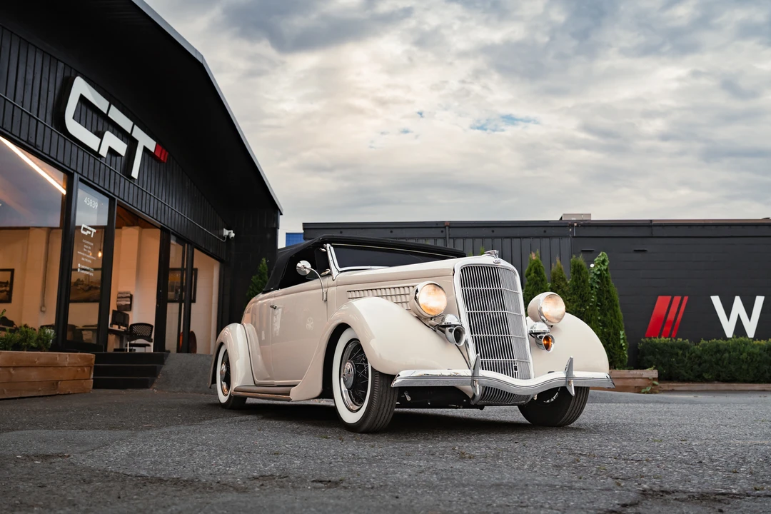 1935 Ford Model 48 & 68 - Image 28 of 31