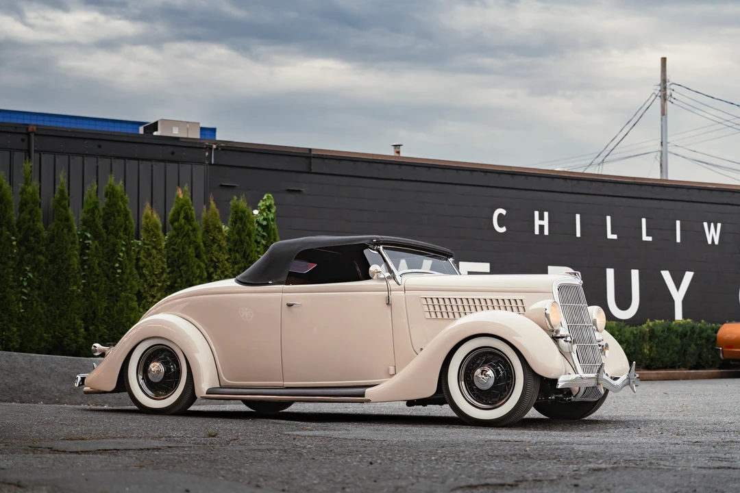 1935 Ford Model 48 & 68 - Image 24 of 31