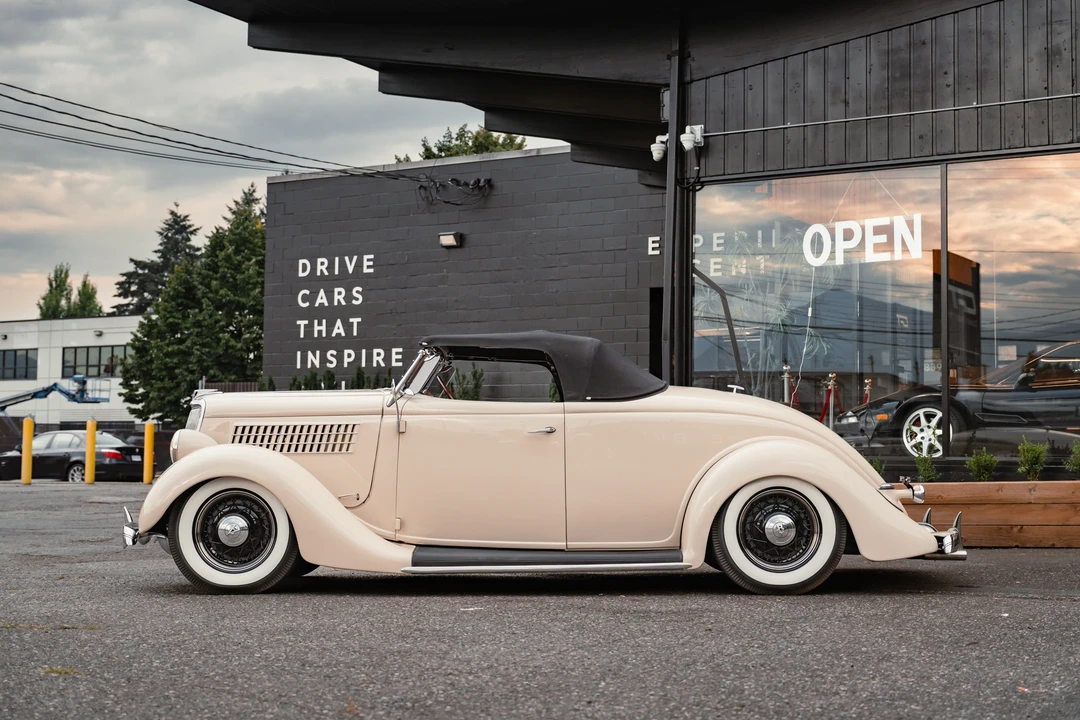 1935 Ford Model 48 & 68 - Image 11 of 31