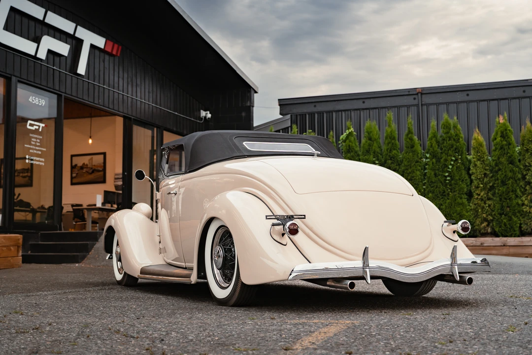1935 Ford Model 48 & 68 - Image 16 of 31