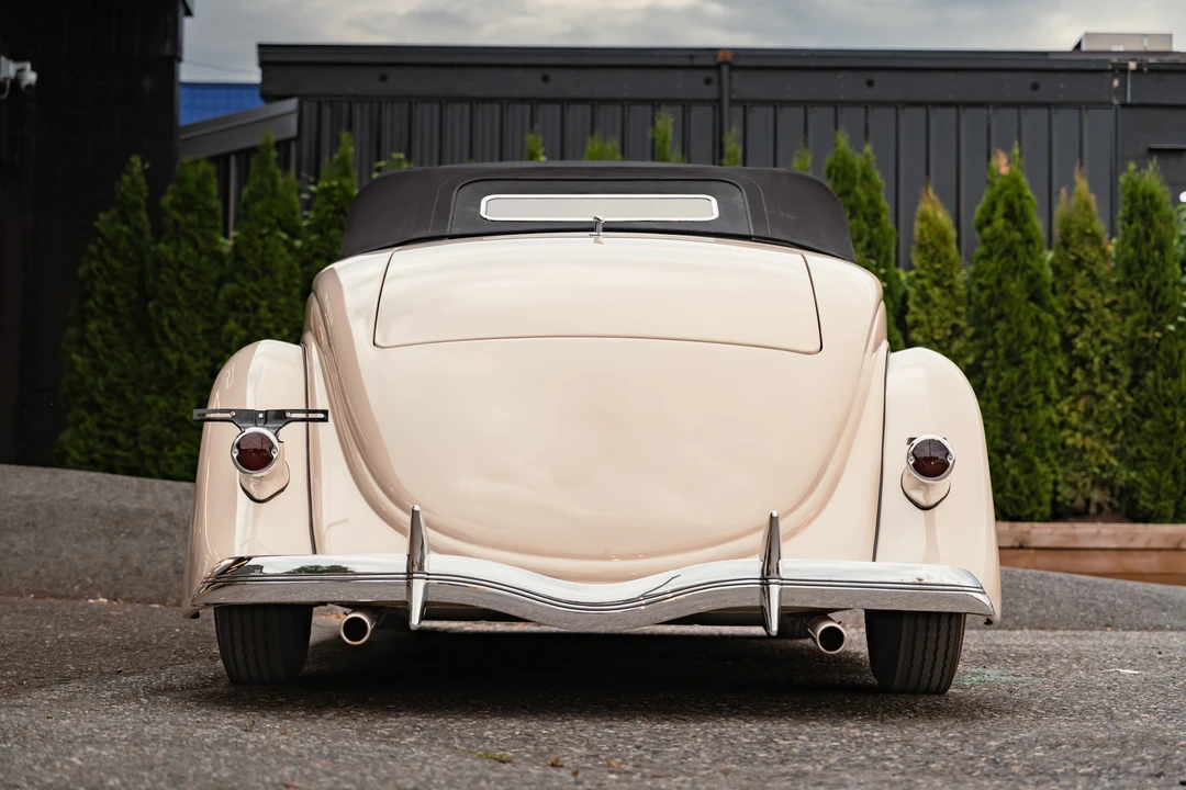 1935 Ford Model 48 & 68 - Image 19 of 31