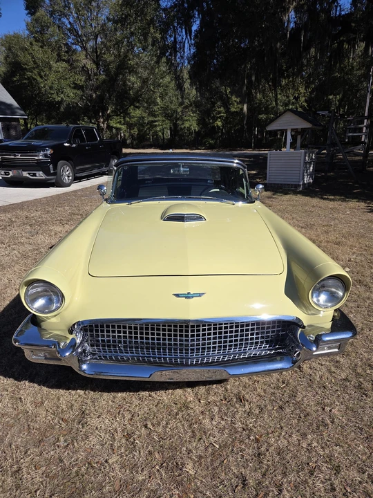 1957 Ford Thunderbird 1st Gen - Image 9 of 31