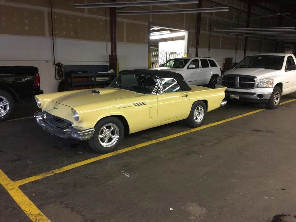 1957 Ford Thunderbird 1st Gen - Image 3 of 31