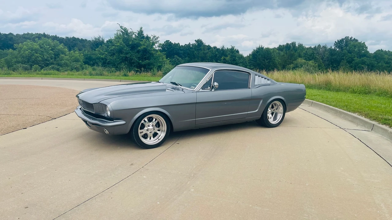 1965 Ford Mustang 1st Gen (1964.5-1966) - Image 3 of 31