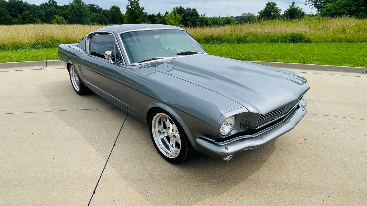 1965 Ford Mustang 1st Gen (1964.5-1966) - Image 23 of 31