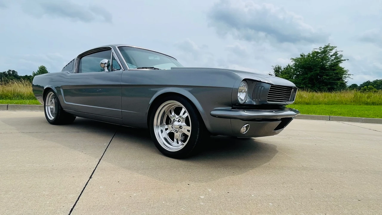 1965 Ford Mustang 1st Gen (1964.5-1966) - Image 25 of 31