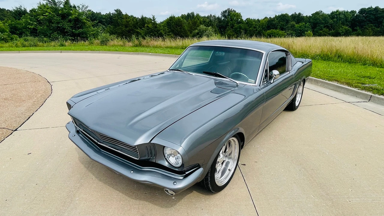 1965 Ford Mustang 1st Gen (1964.5-1966) - Image 9 of 31