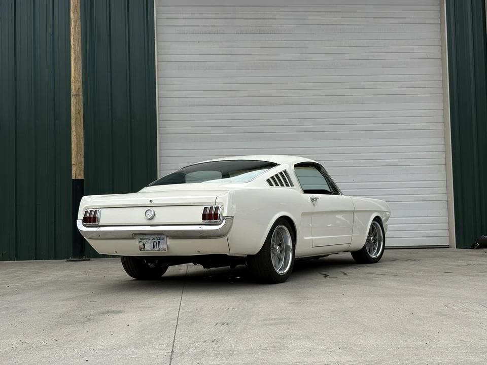 1965 Ford Mustang 1st Gen (1964.5-1966) - Image 28 of 31
