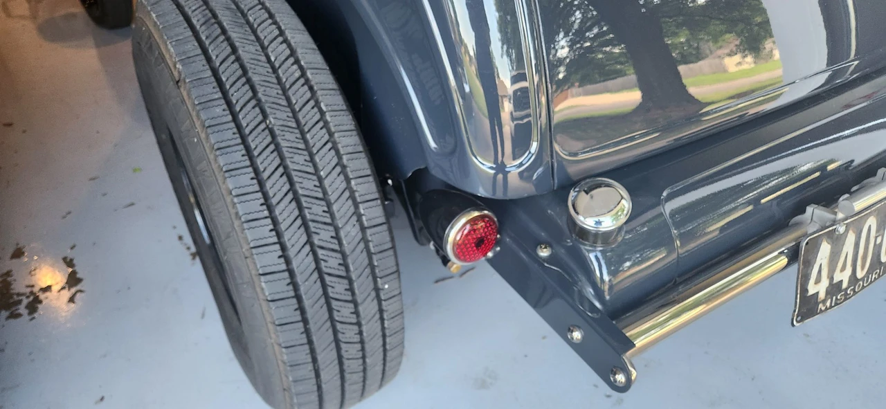 Ford Hot Rod - Image 17 of 31