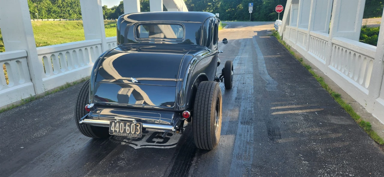 Ford Hot Rod - Image 6 of 31