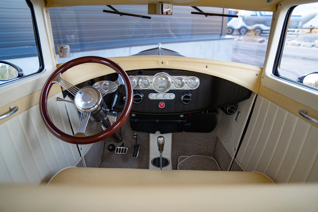 Ford Model A Pickup & Model AA - Image 19 of 31