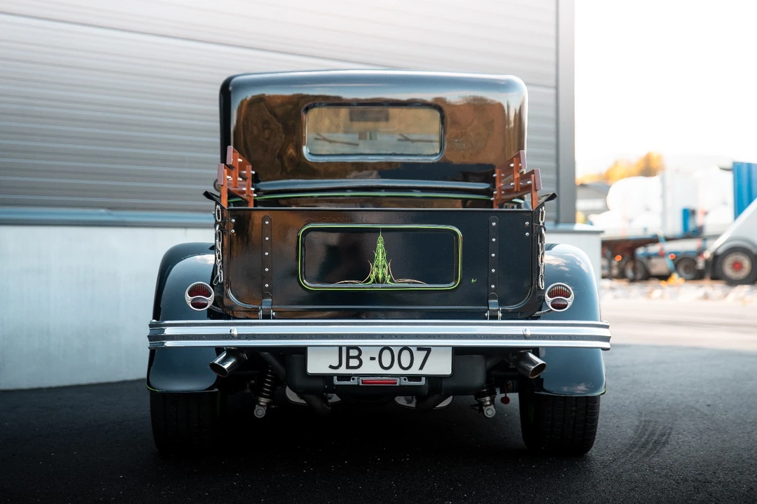 Ford Model A Pickup & Model AA - Image 6 of 31