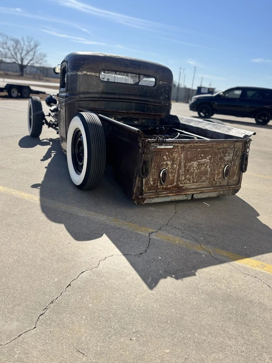 Ford Pickup (1937-1939) - Image 3 of 31