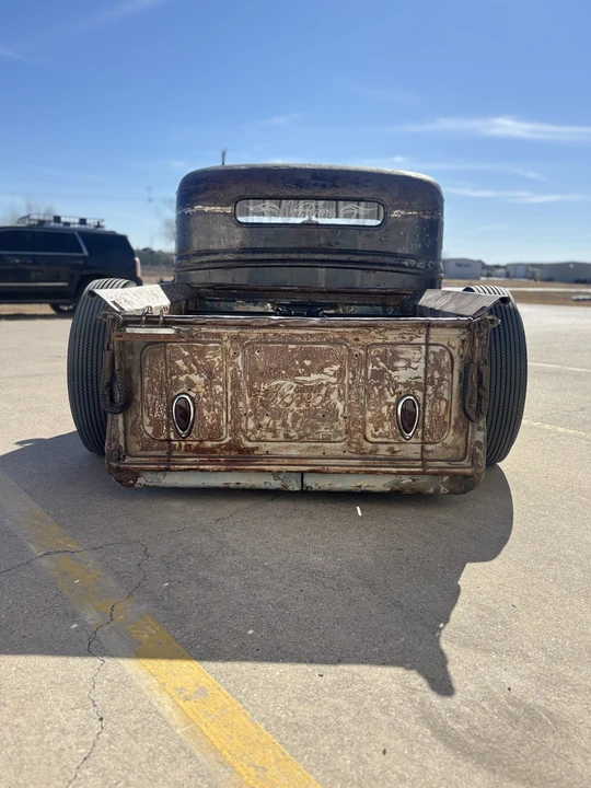 Ford Pickup (1937-1939) - Image 4 of 31