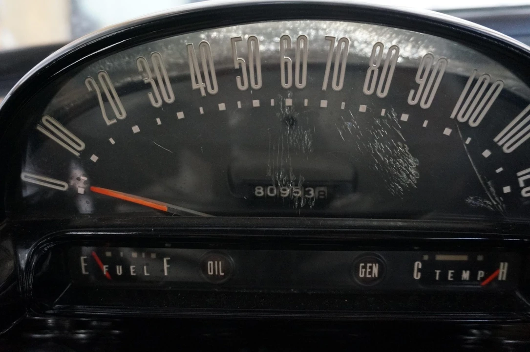 1955 Ford Customline - Image 24 of 31