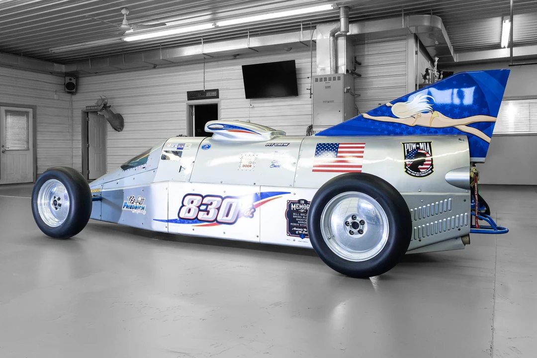 Vehicle image 8 of 31