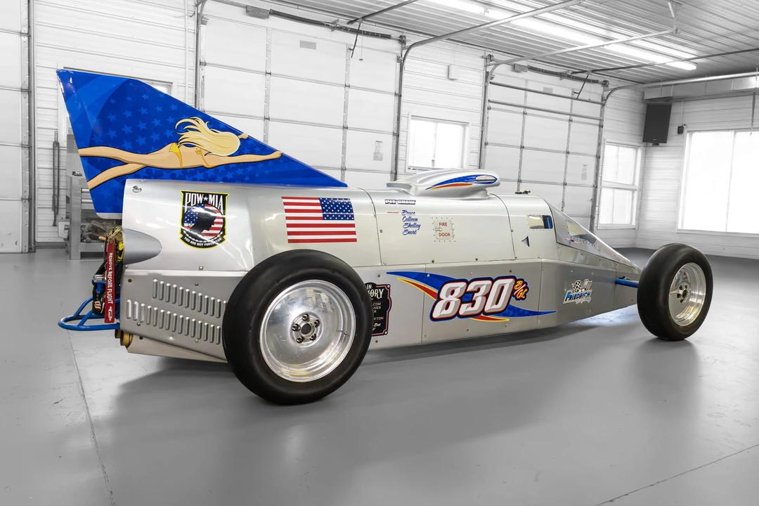 Vehicle image 12 of 31