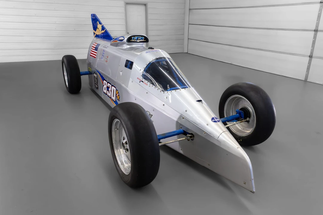 Vehicle image 17 of 31