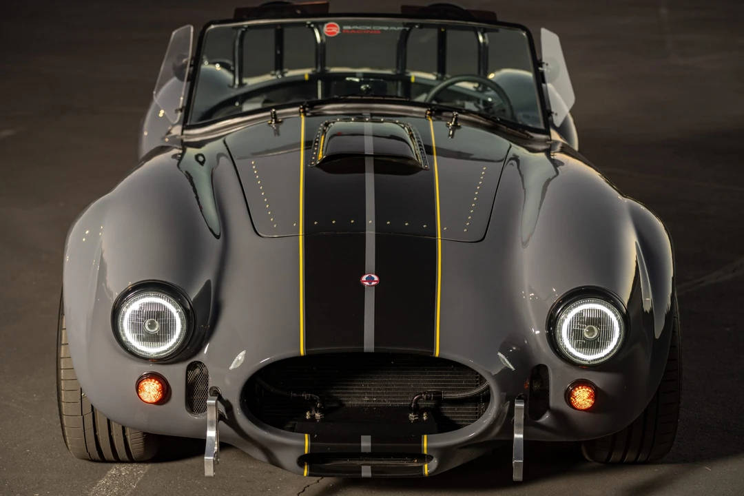 Shelby Cobra Replica - Image 10 of 31