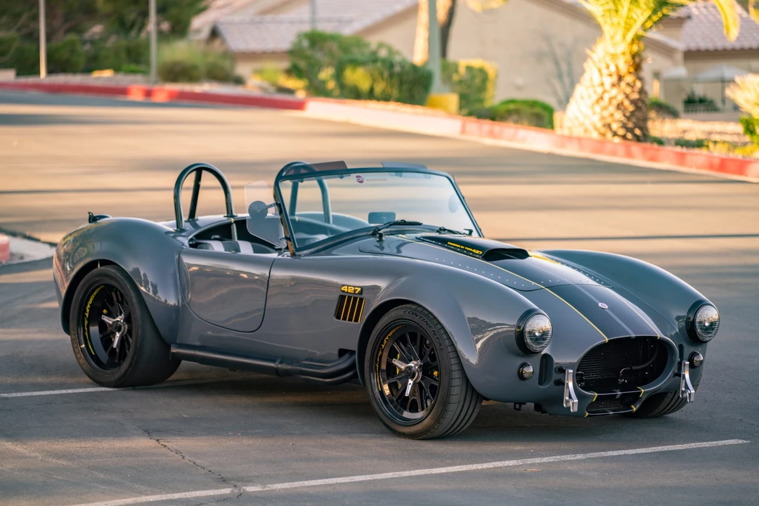 Shelby Cobra Replica - Image 19 of 31