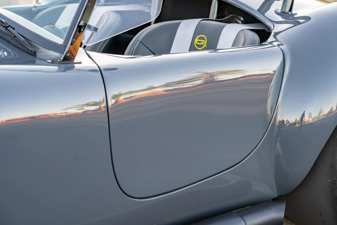 Shelby Cobra Replica - Image 25 of 31