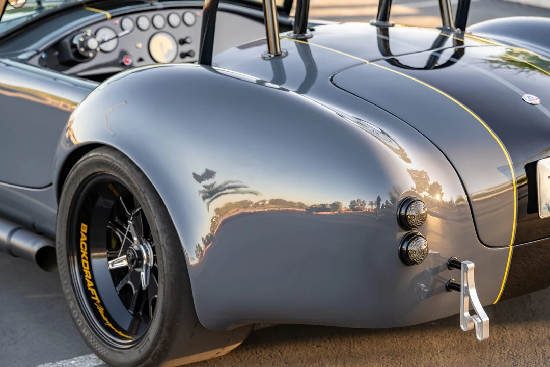 Shelby Cobra Replica - Image 29 of 31