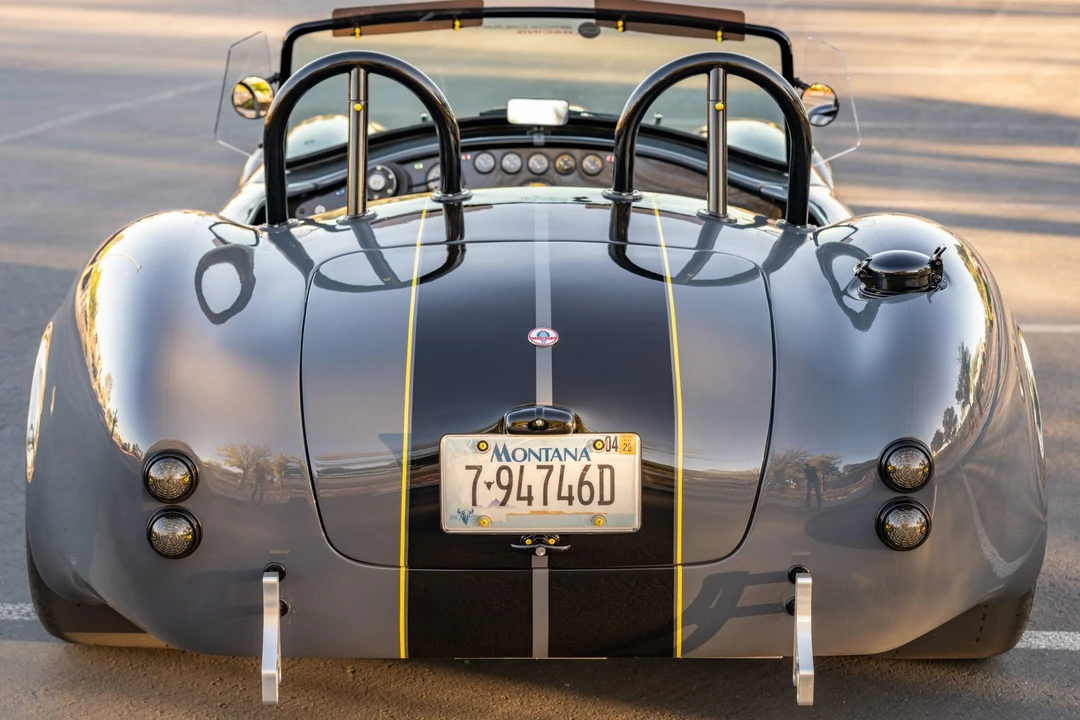 Shelby Cobra Replica - Image 31 of 31
