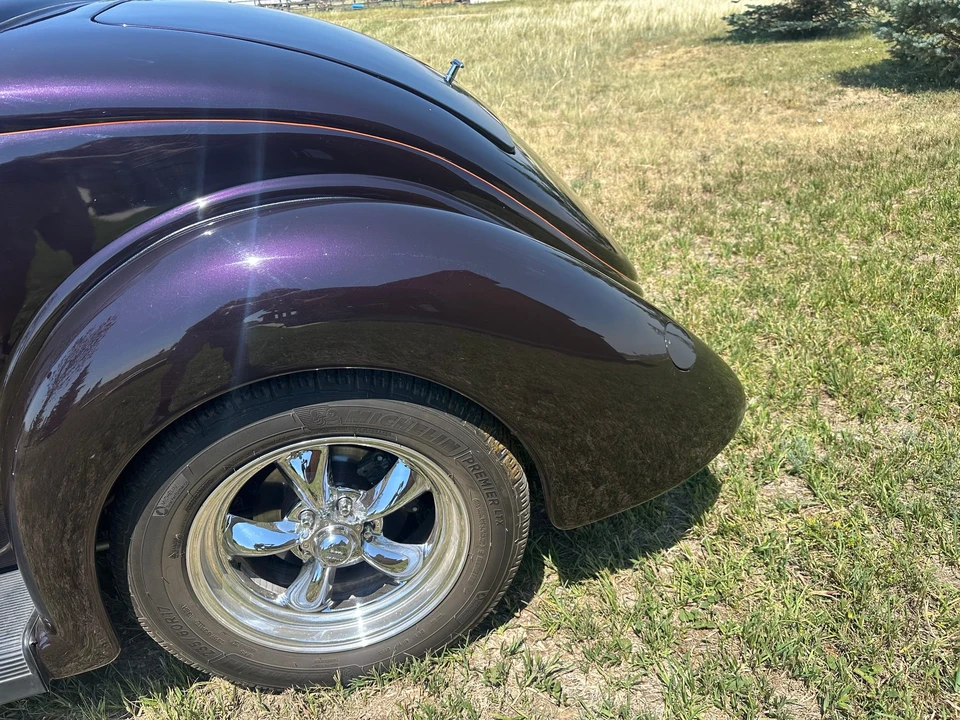 Ford Hot Rod - Image 10 of 31