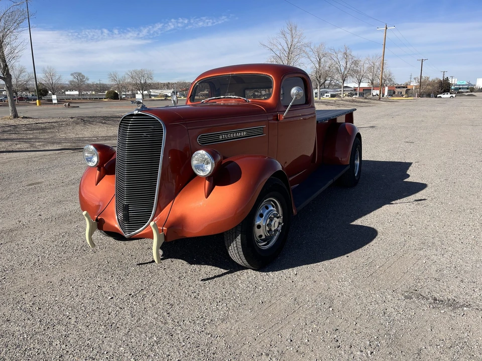 Studebaker 2R/3R - Image 3 of 31