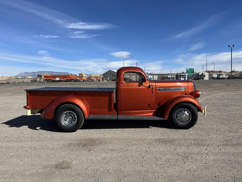 Studebaker 2R/3R - Image 14 of 31