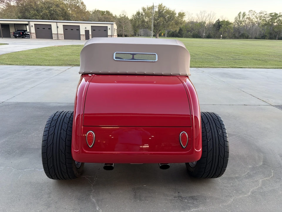 Ford Hot Rod - Image 6 of 31