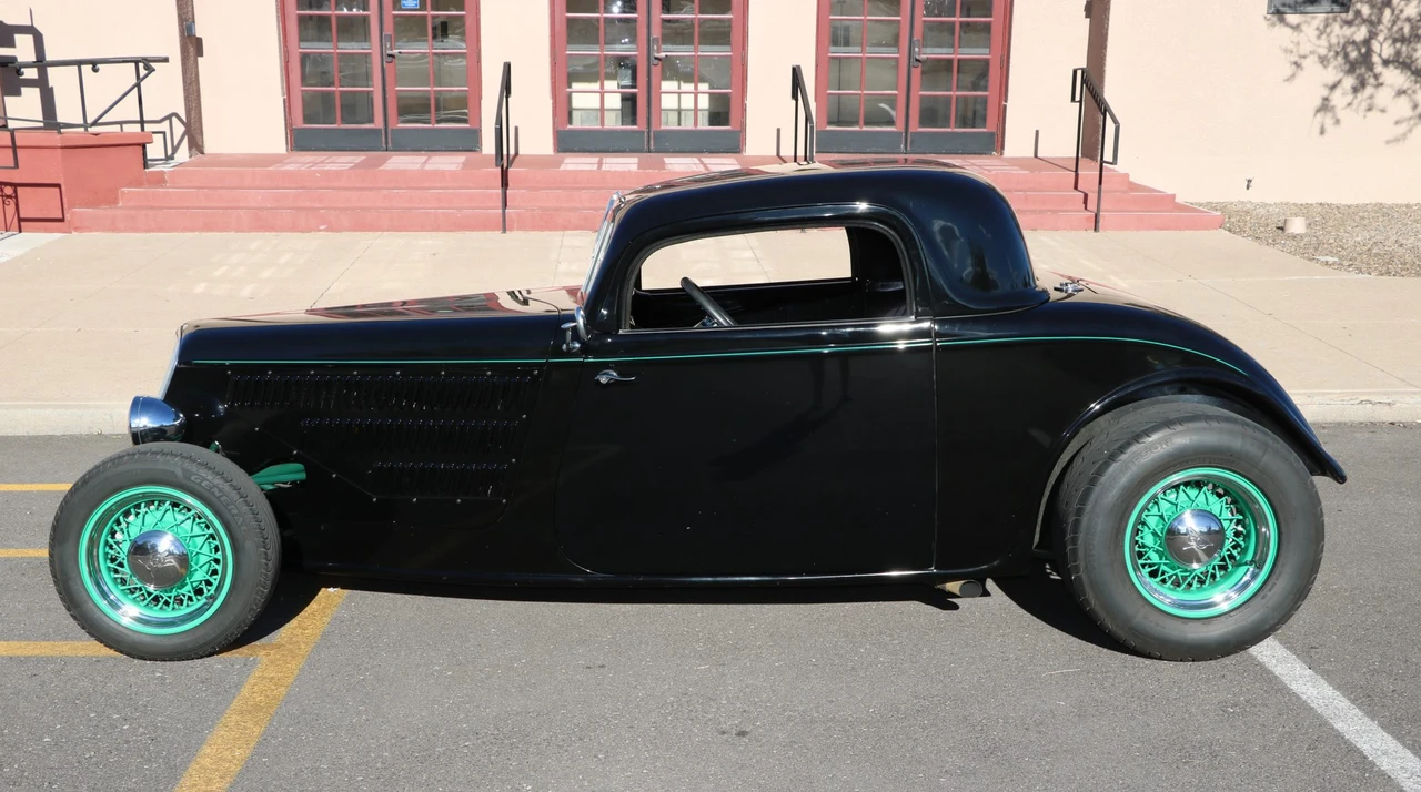 Ford Hot Rod - Image 17 of 31