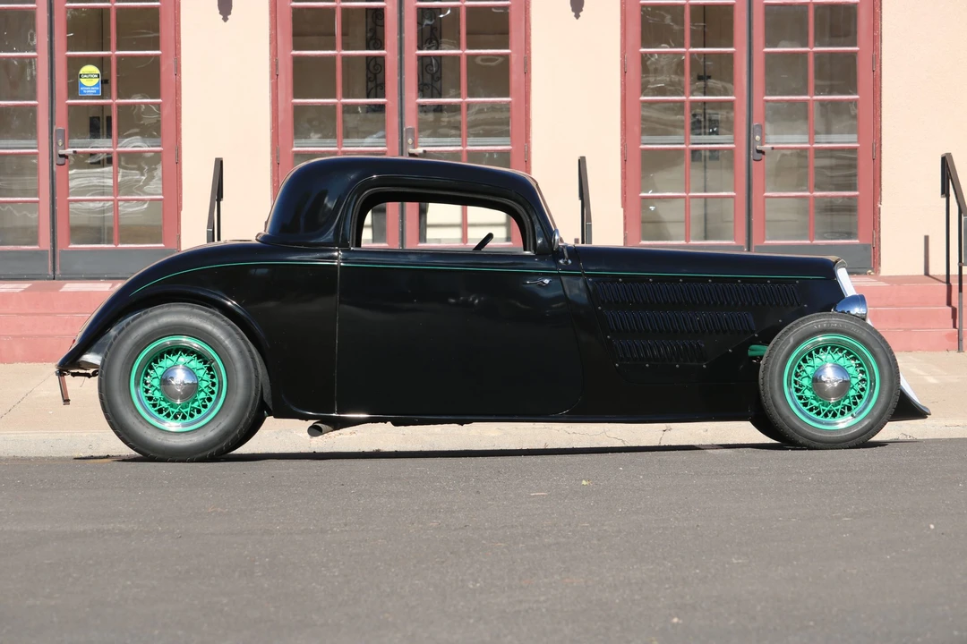 Ford Hot Rod - Image 9 of 31