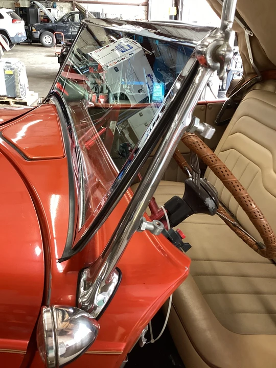 Ford Hot Rod - Image 27 of 31