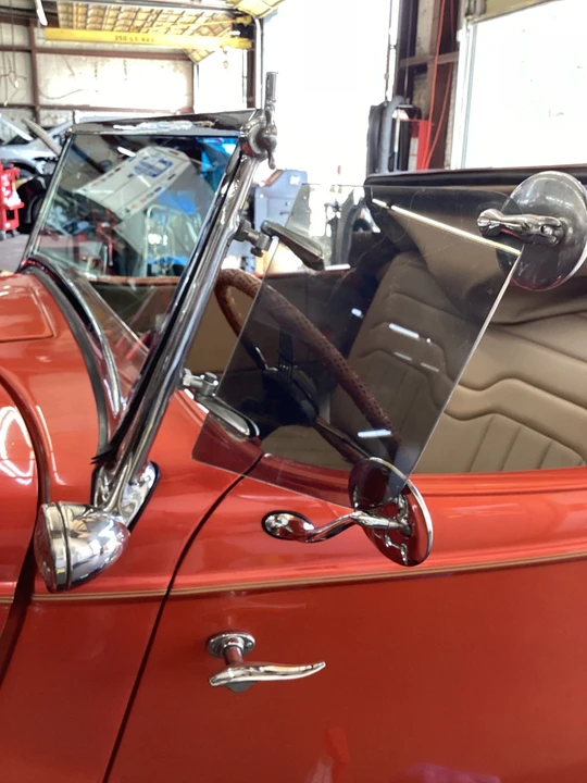Ford Hot Rod - Image 25 of 31