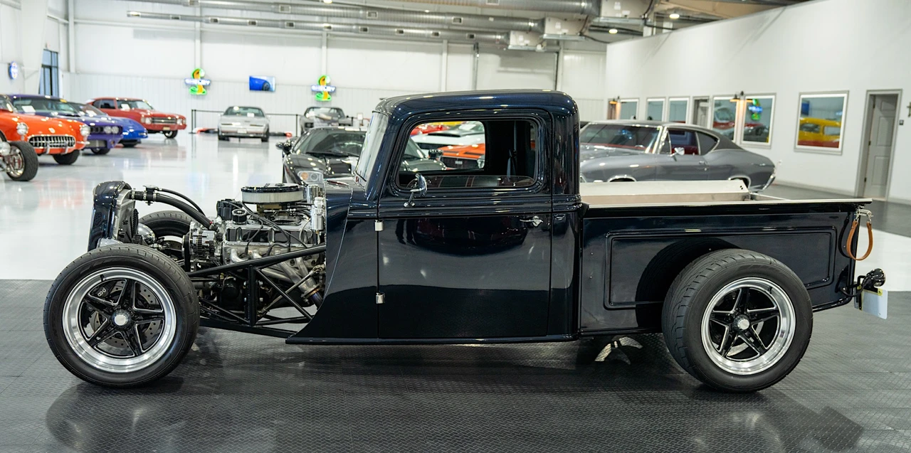 2022 Factory Five - Image 3 of 31