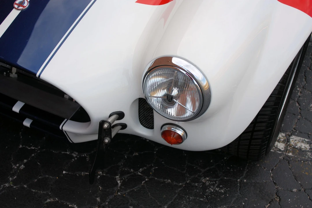 Shelby Cobra Replica - Image 17 of 31