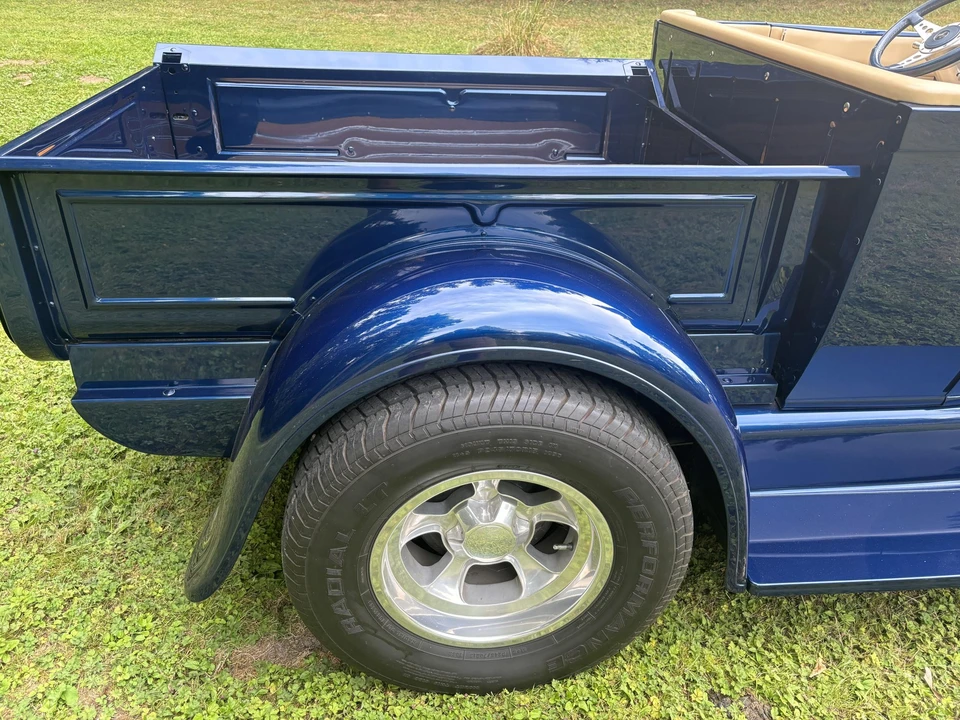 Ford Model A Pickup & Model AA - Image 29 of 31