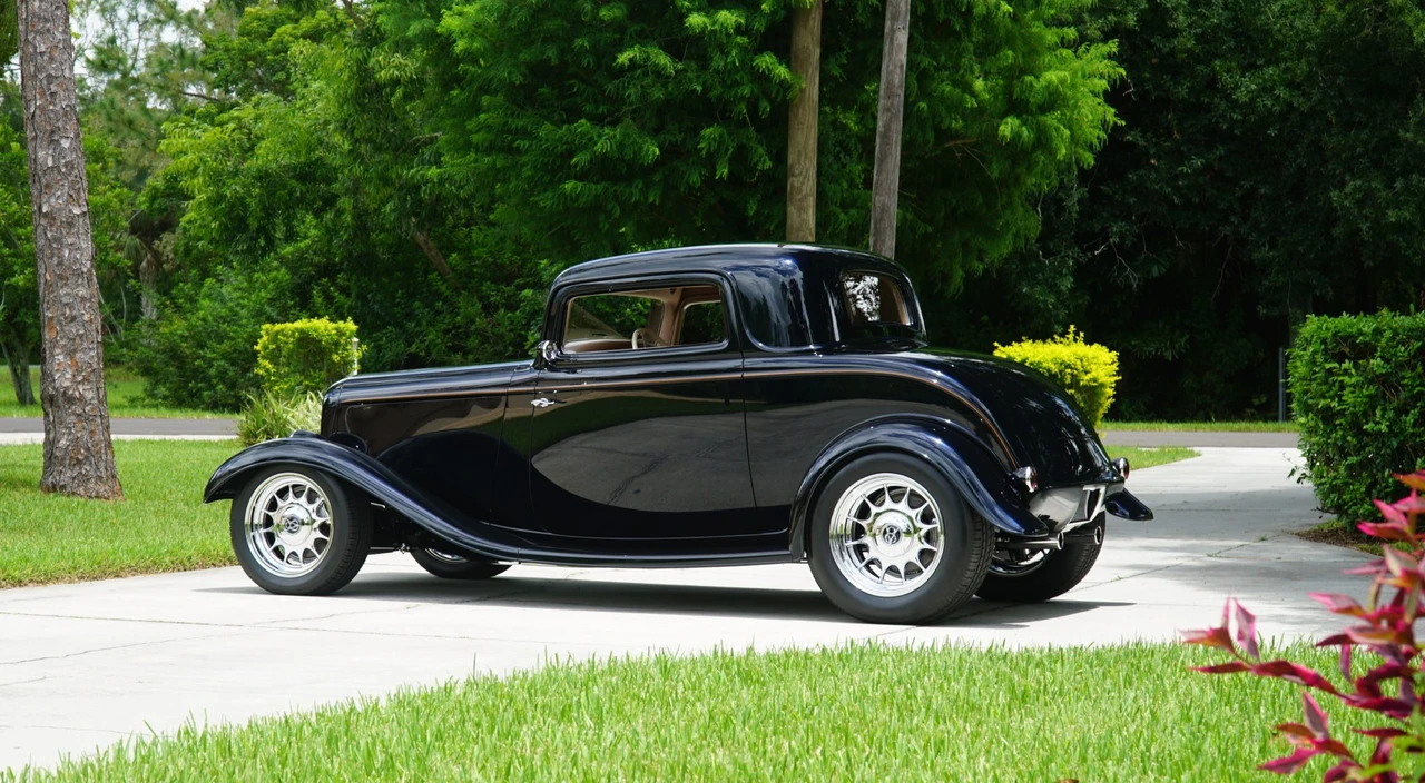 Ford Hot Rod - Image 28 of 31