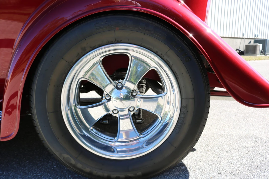 Ford Hot Rod - Image 24 of 31