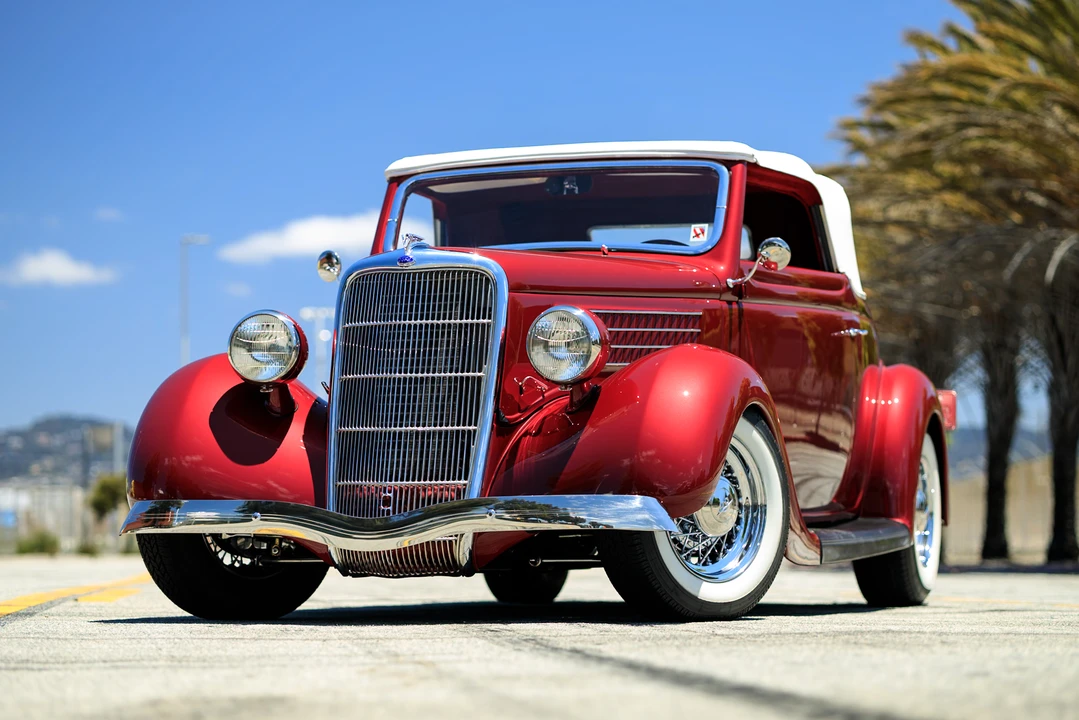 1935 Ford Model 48 & 68 - Image 14 of 31