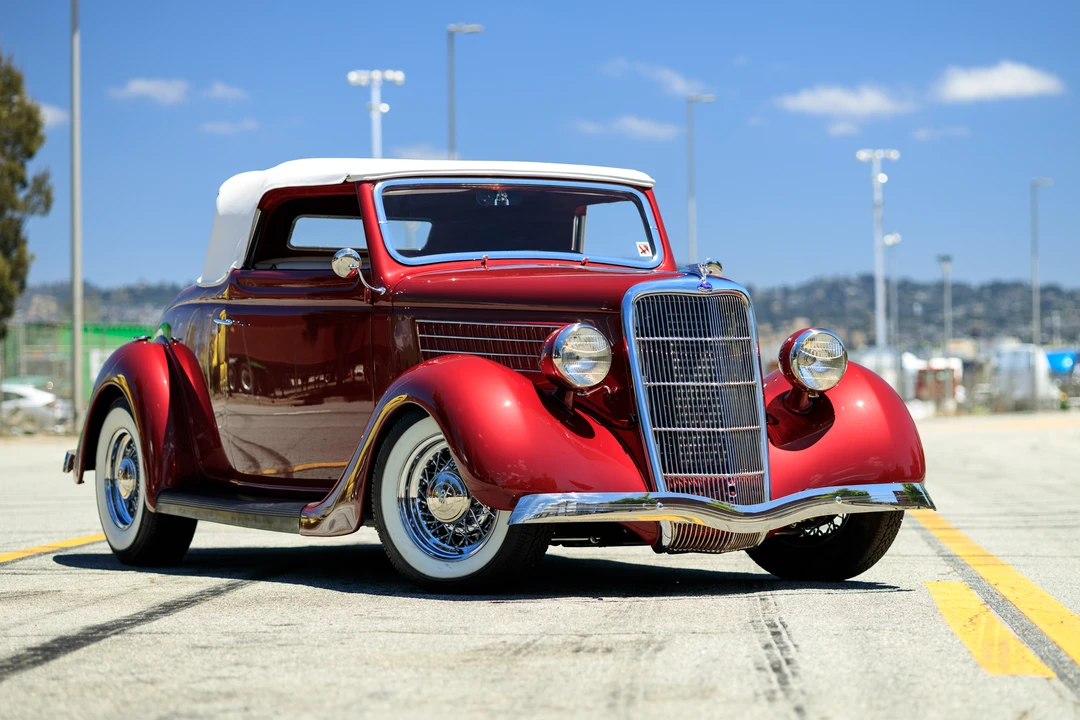 1935 Ford Model 48 & 68 - Image 26 of 31