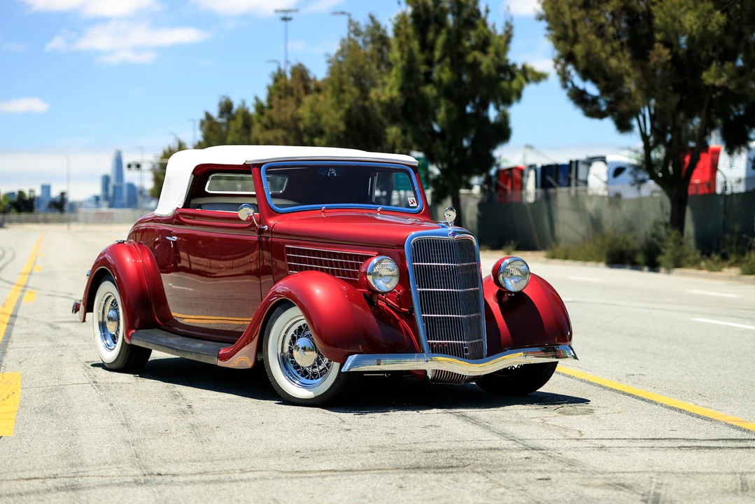 1935 Ford Model 48 & 68 - Image 27 of 31