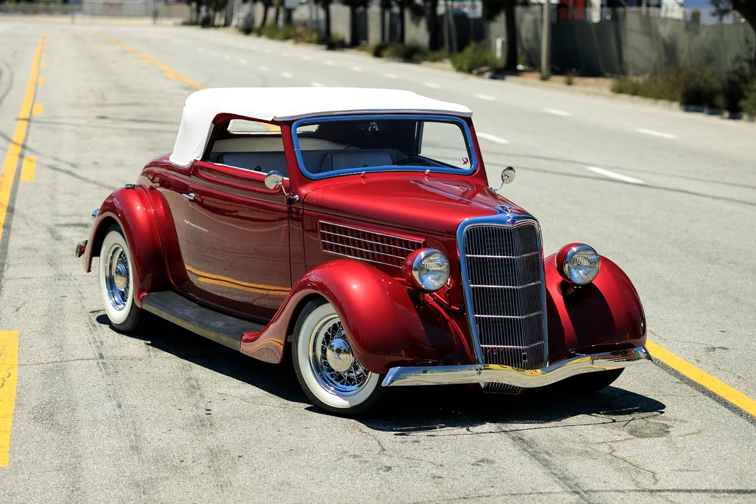 1935 Ford Model 48 & 68 - Image 28 of 31